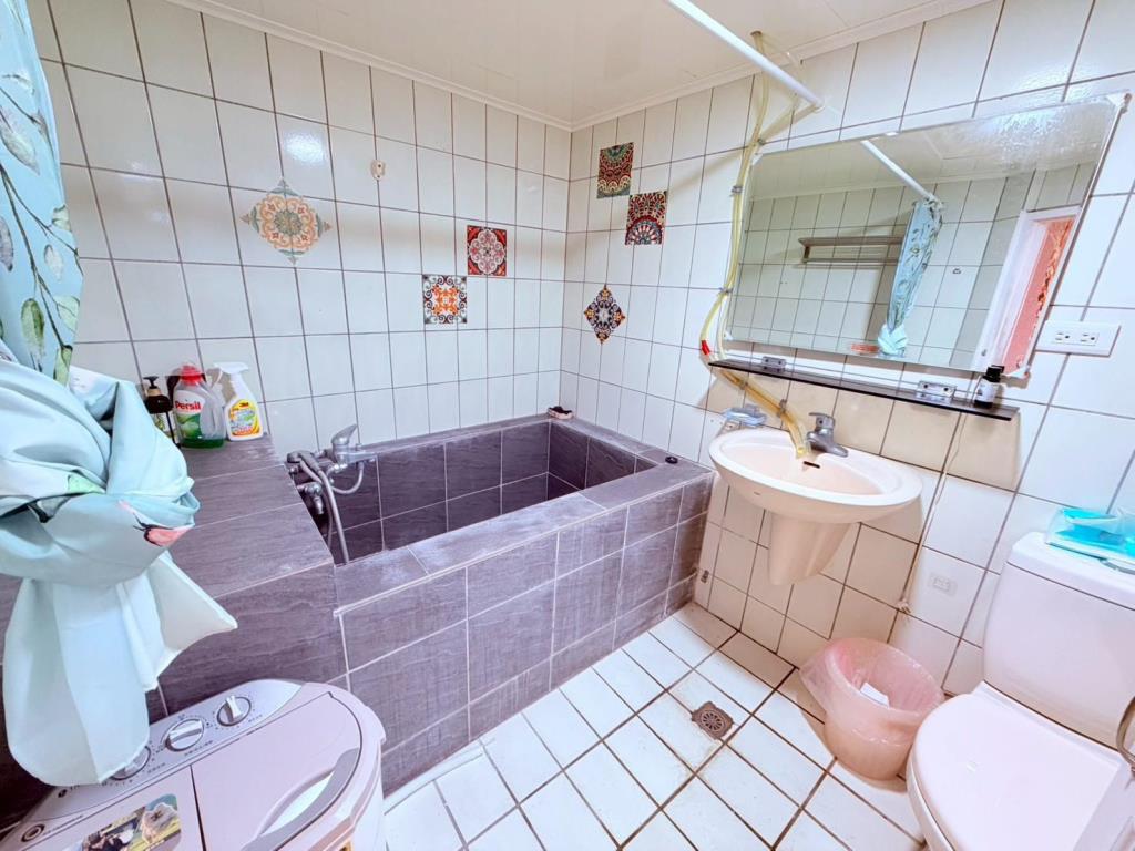 AA559礁溪市區2字頭湯屋