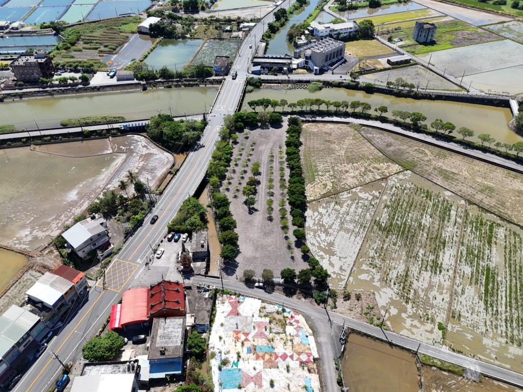 AC898頭城191甲旁大面寬農地