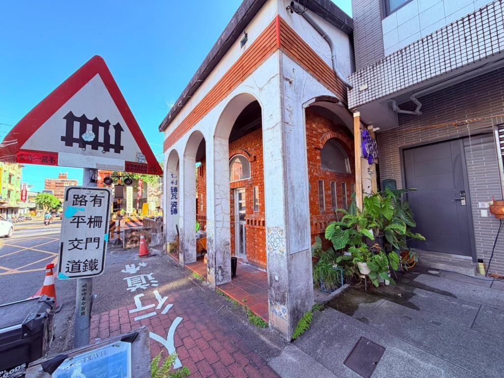 AB830下一站!頭城吉祥大面寬金店