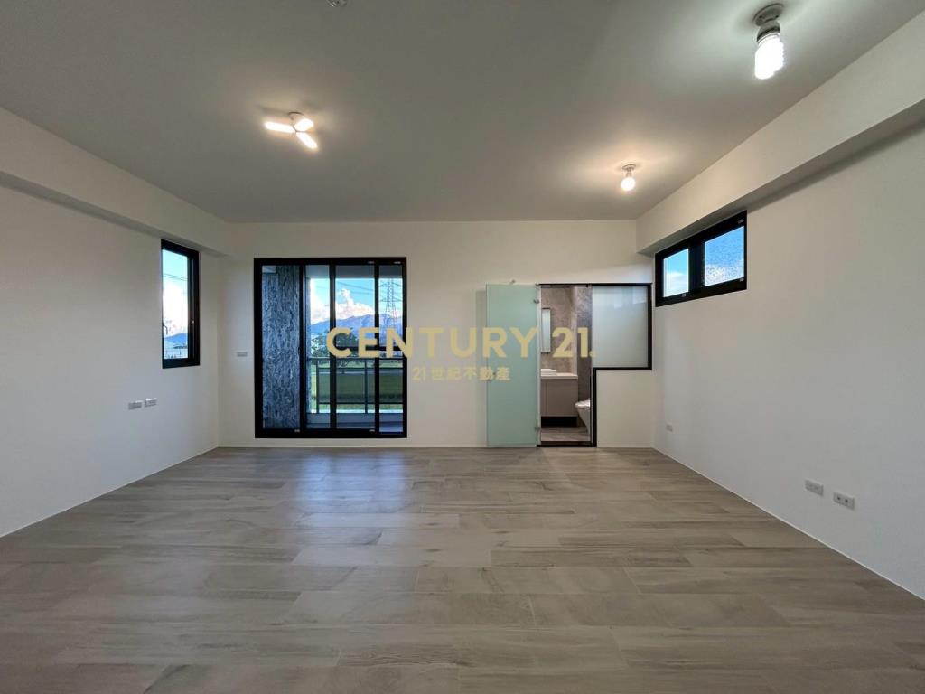 EE148三星Tour Eiffel職人