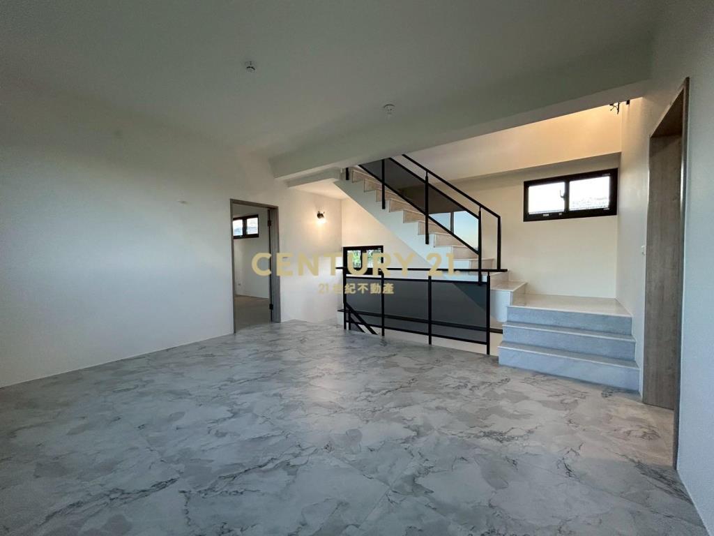 EE148三星Tour Eiffel職人