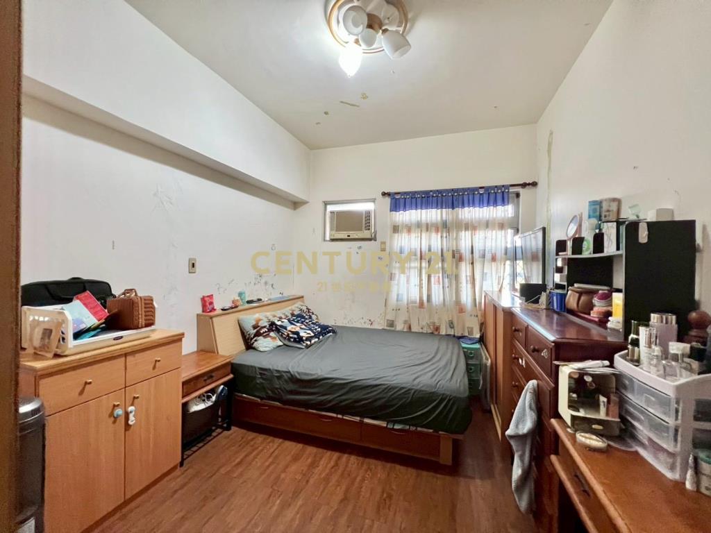 EA292觀天下三房華廈