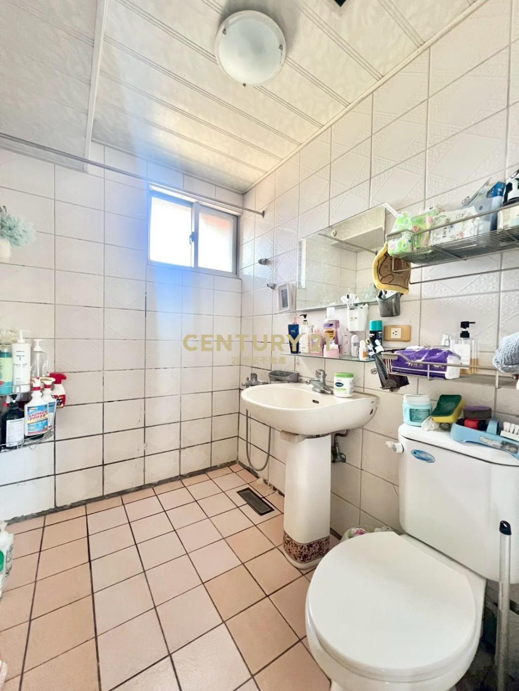 EA292觀天下三房華廈