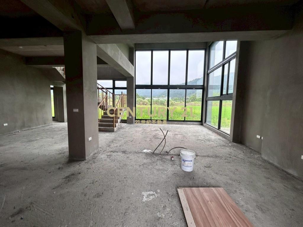 EE143冬山生態綠洲全新時尚6套房民宿