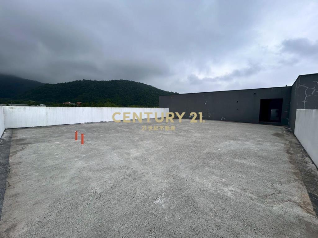 EE143冬山生態綠洲全新時尚6套房民宿