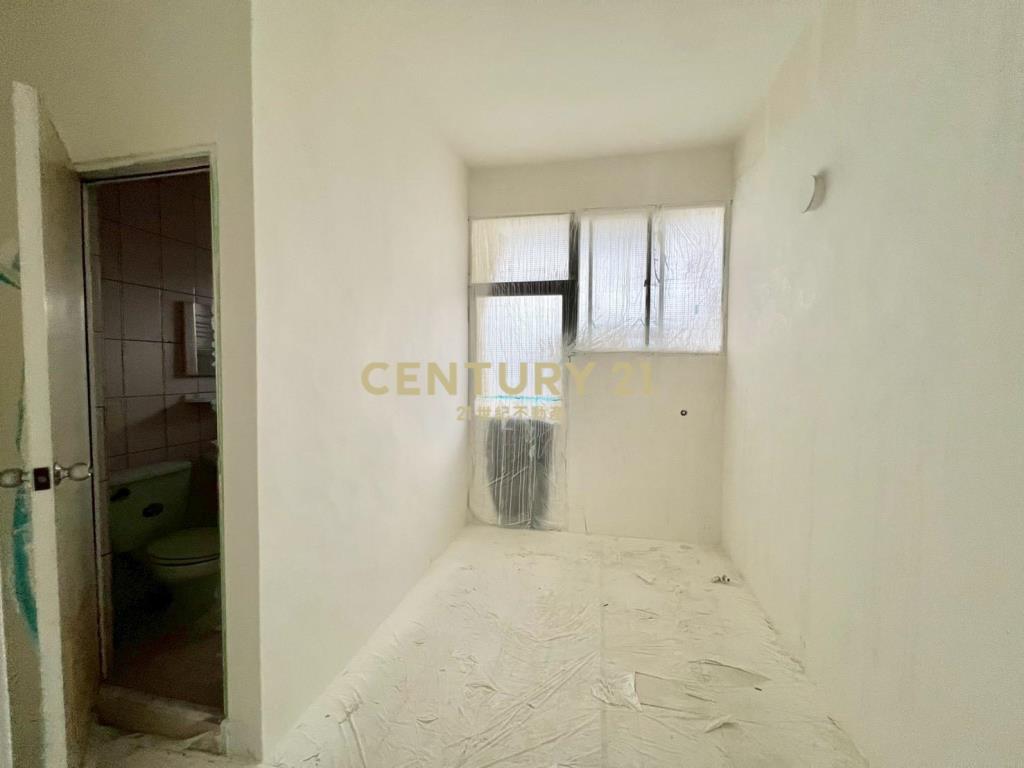 EG125環鎮大道上黃金超值店住