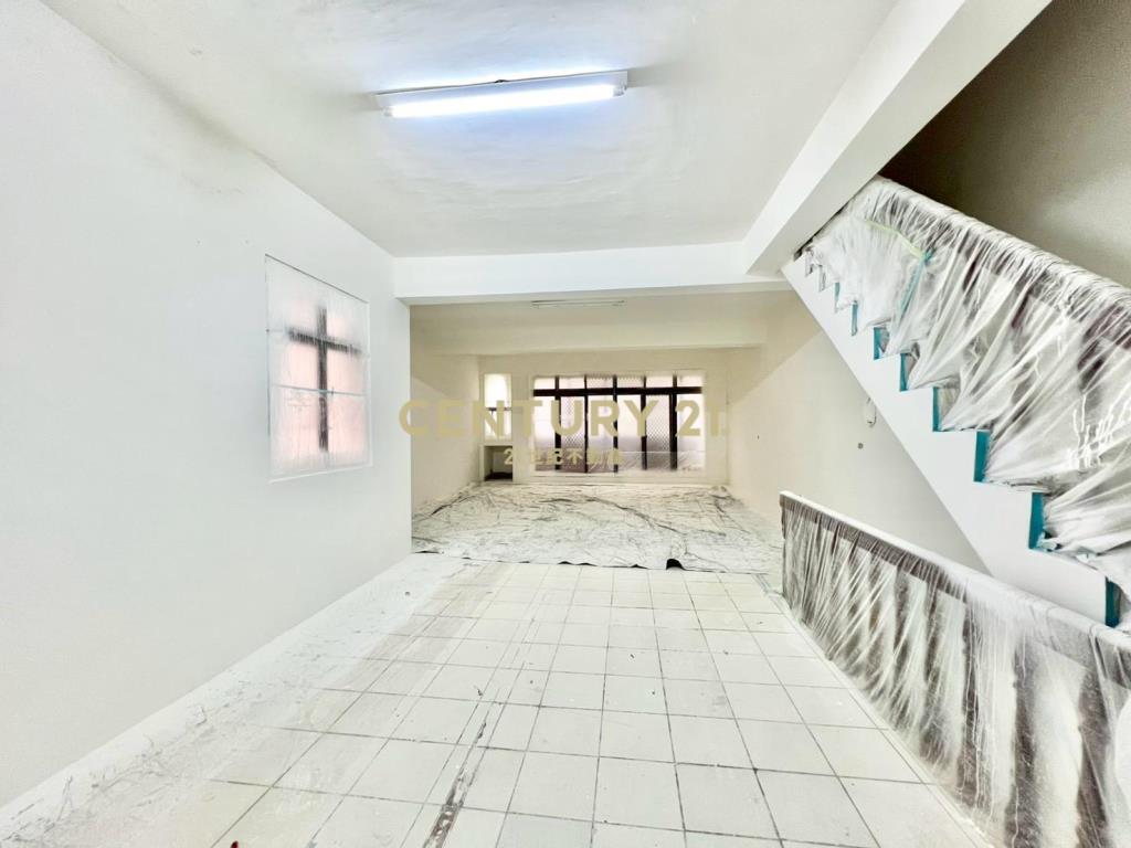 EG125環鎮大道上黃金超值店住