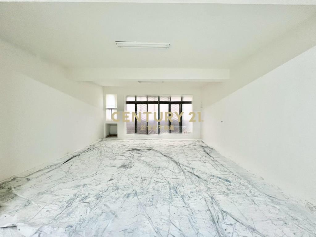 EG125環鎮大道上黃金超值店住