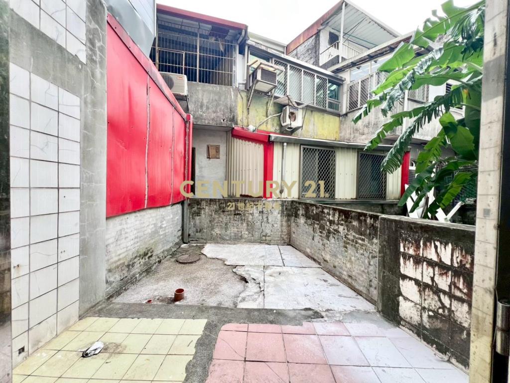 EG125環鎮大道上黃金超值店住