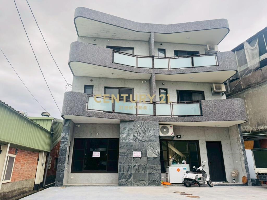 EB366縣政旁全新雙併別墅