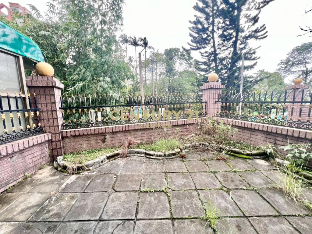 EB368羅東運動公園社區別墅