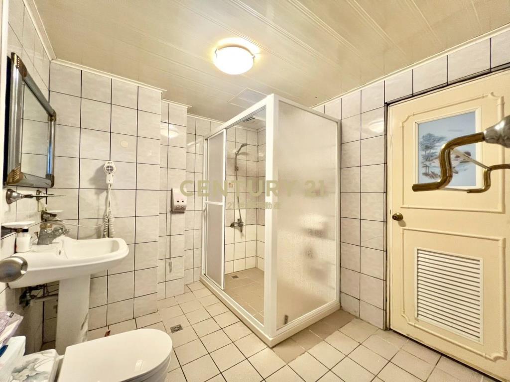 EB368羅東運動公園社區別墅