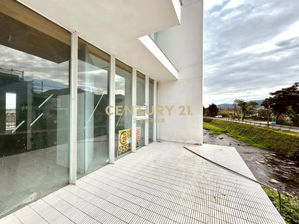 EA313宜蘭冬山水上飛A