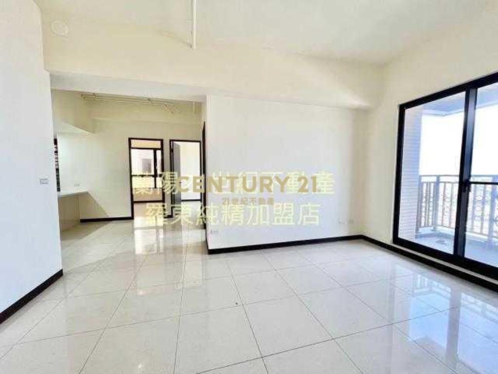 EA314法吉歐里高樓三房華廈