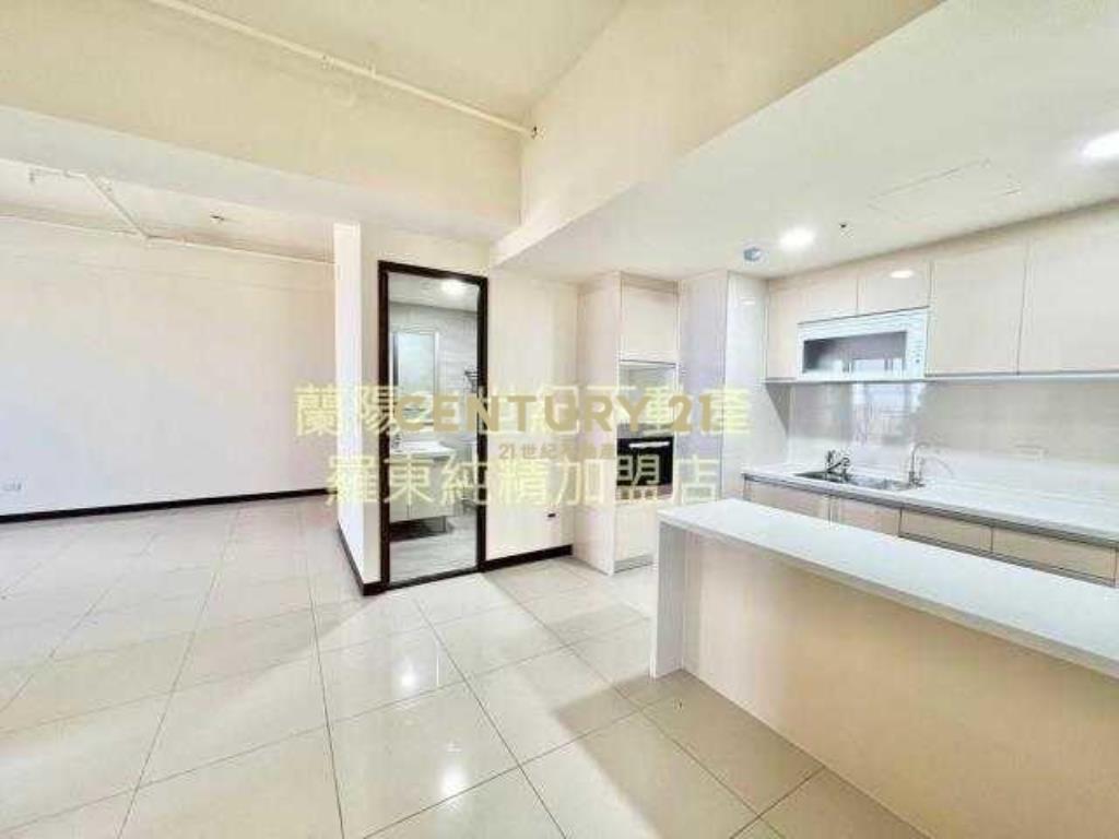 EA314法吉歐里高樓三房華廈