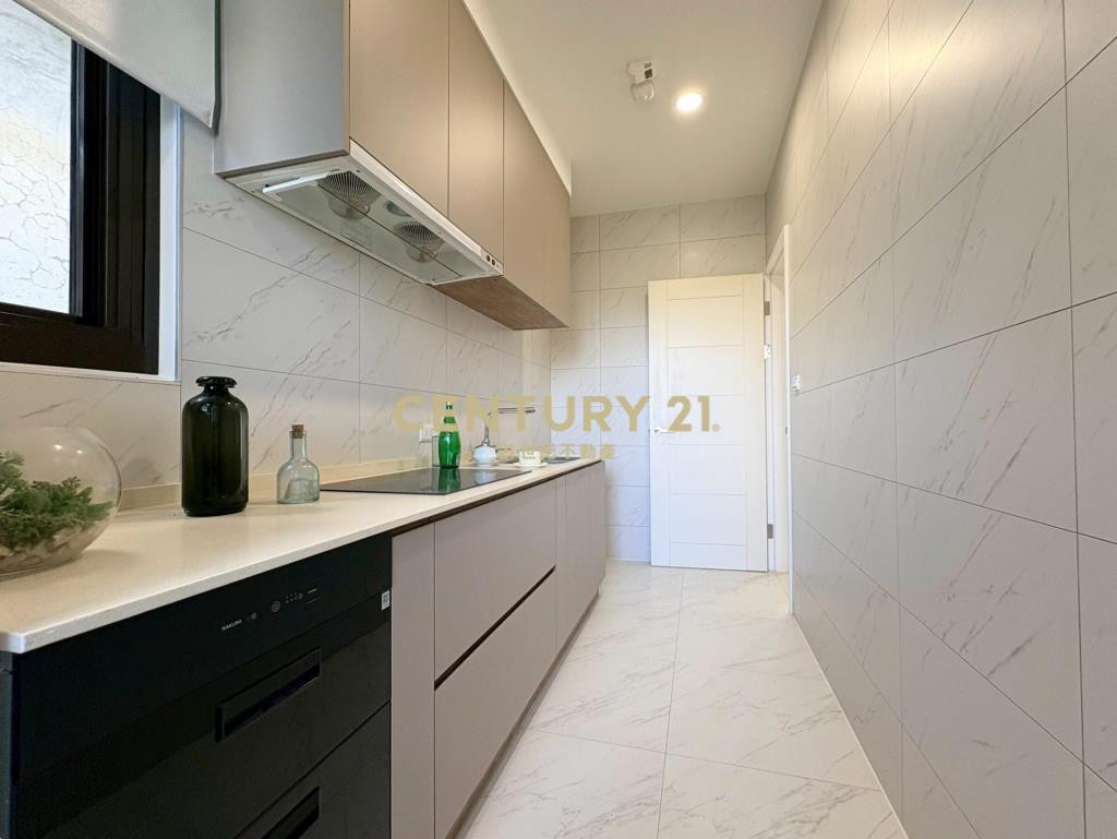 EA315羅運旁全新時尚二房華廈