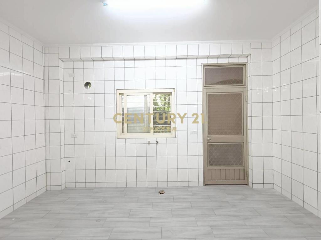 BB737羅東竹林商圈全新裝修質感美屋