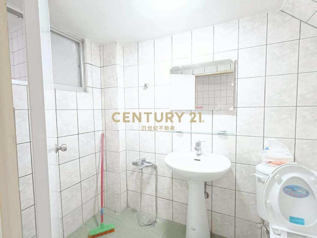 BB737羅東竹林商圈全新裝修質感美屋