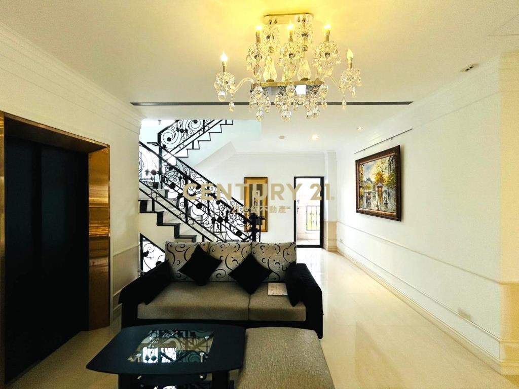 EE165安農巴洛克農舍