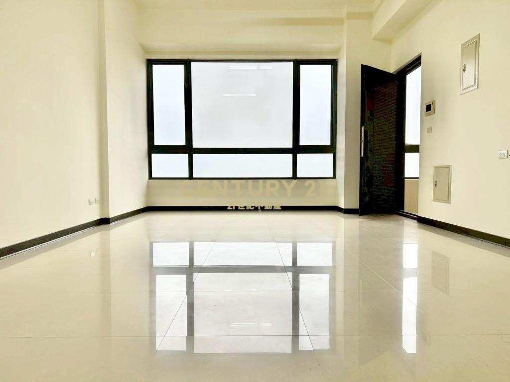 EA319藝德勳章美景四房車位華廈