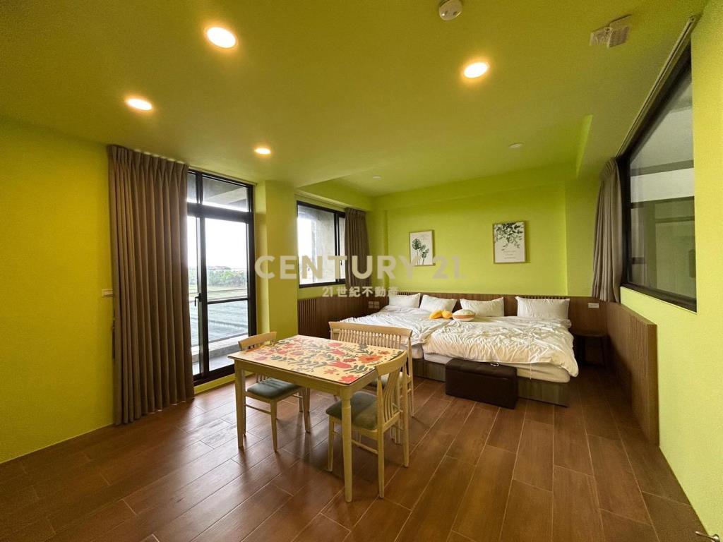 EB370親水公園雙併200坪Villa