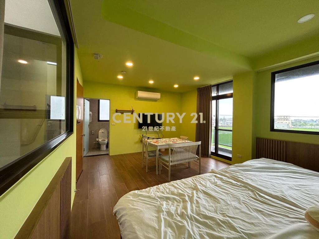 EB370親水公園雙併200坪Villa