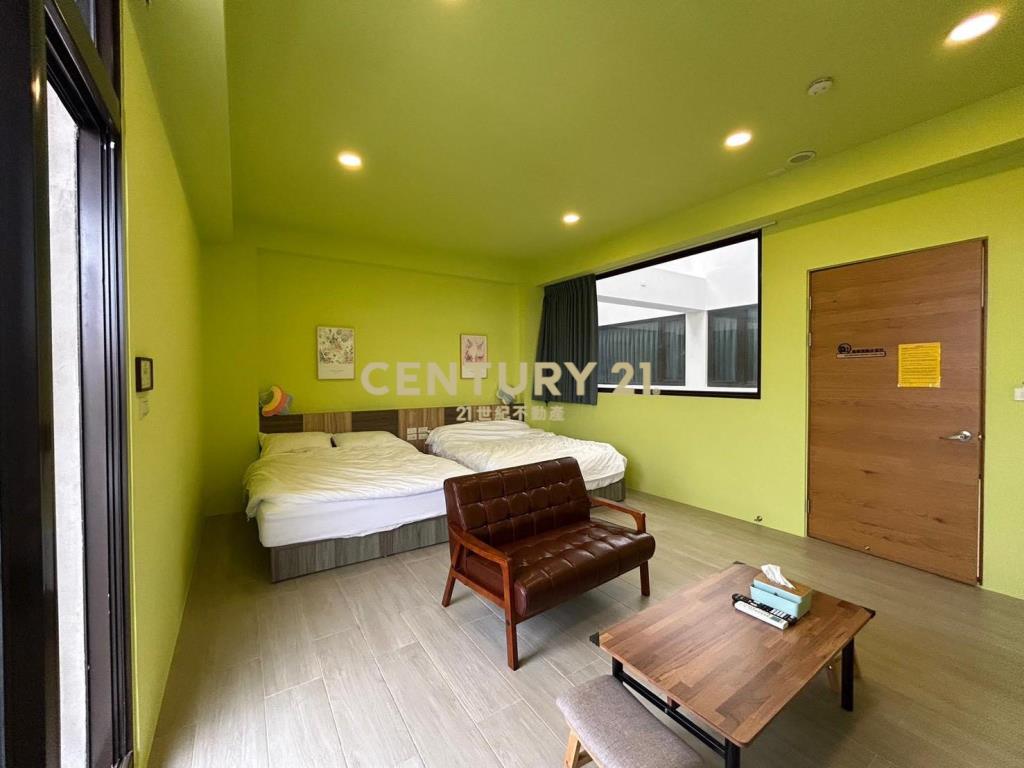 EB370親水公園雙併200坪Villa