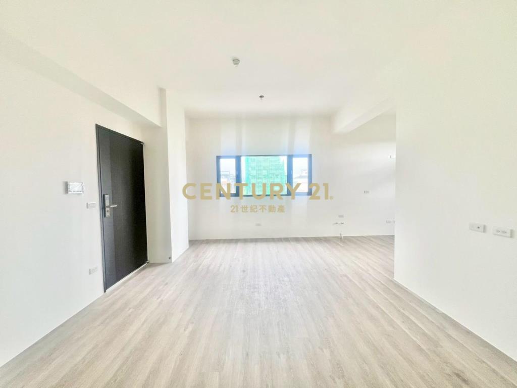 EA329華德福三房車位華廈