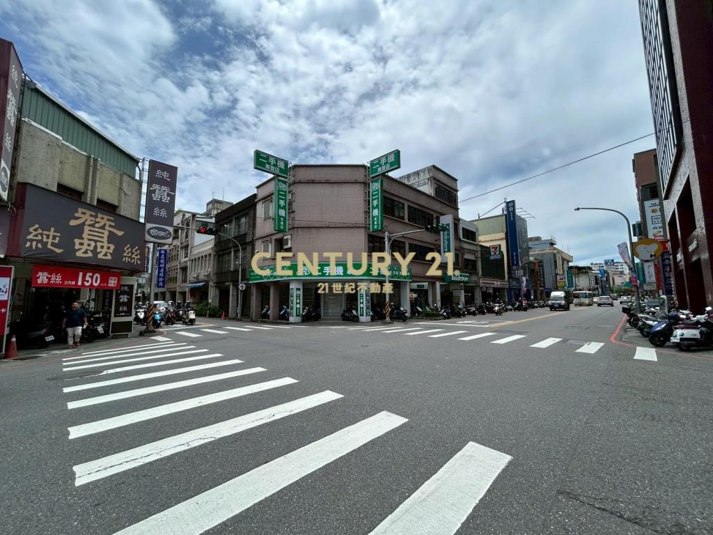 EH048(租)羅東公正路黃金店面一樓