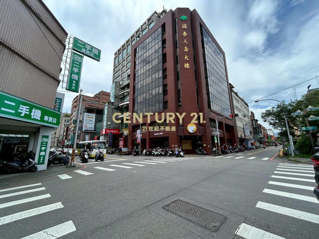 EH048(租)羅東公正路黃金店面一樓