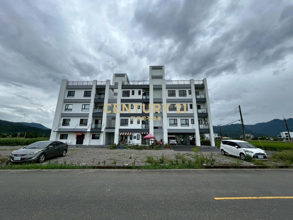 EA335山景田野全新三房華廈