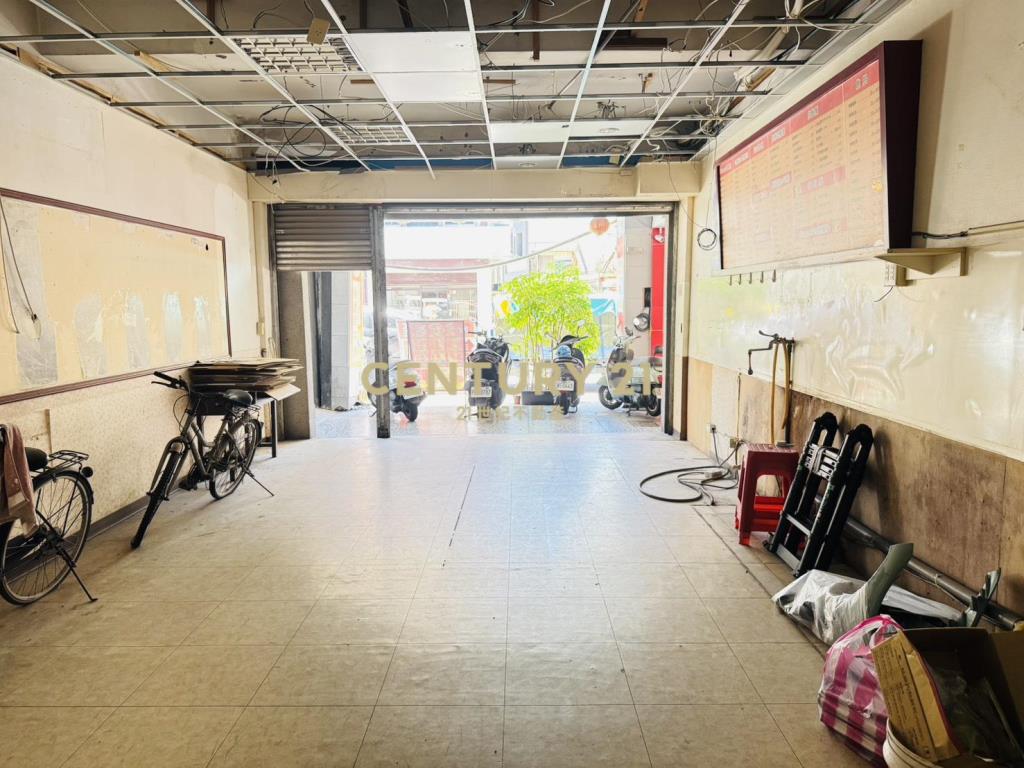 EG126興東精華地段店住