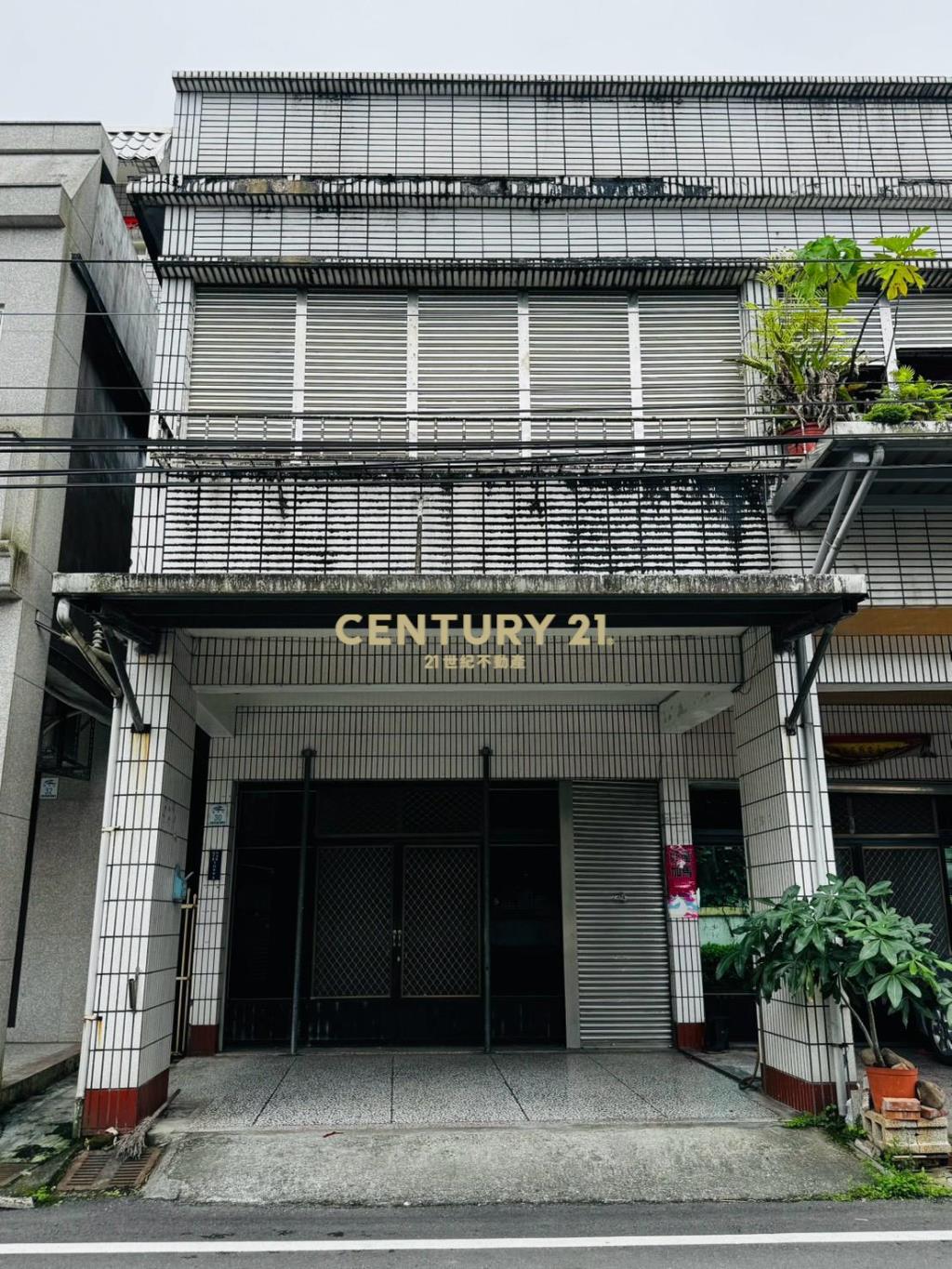 EG124隘界大地坪店住