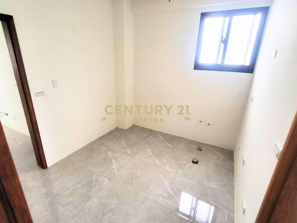 BG088全新華德福電梯店住(Ⅰ)