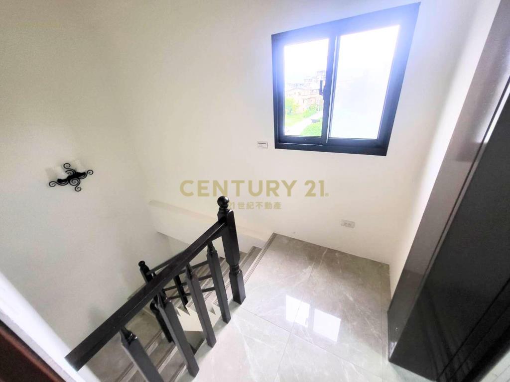 BG090全新華德福電梯店住(Ⅲ)