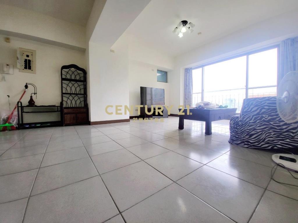 BA450文化中心大三房車位華廈