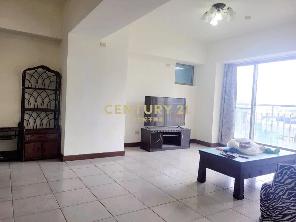 BA450文化中心大三房車位華廈