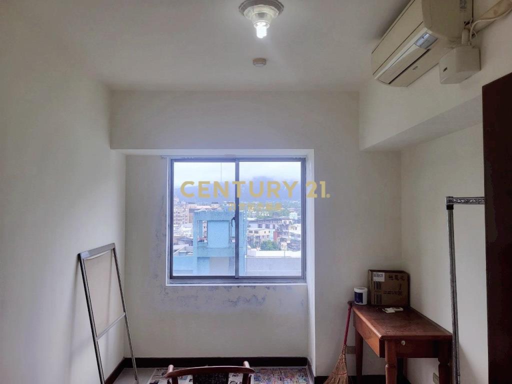 BA450文化中心大三房車位華廈