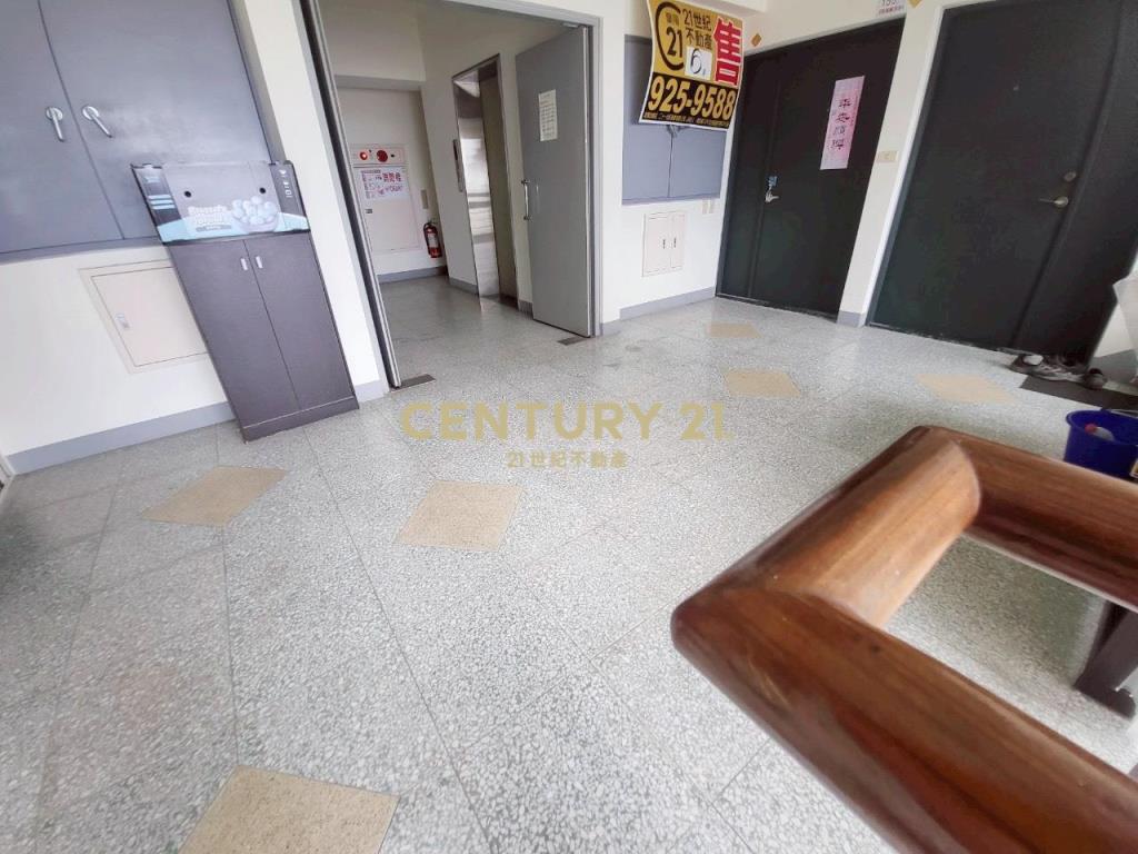 BA450文化中心大三房車位華廈