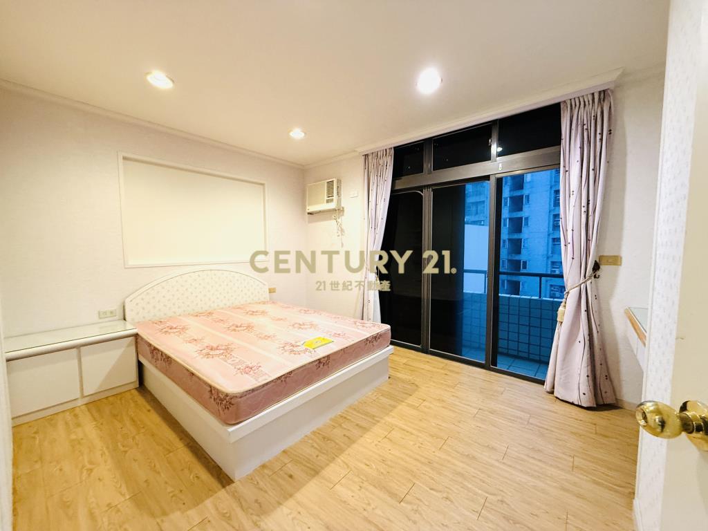 BA455新月旁美宅