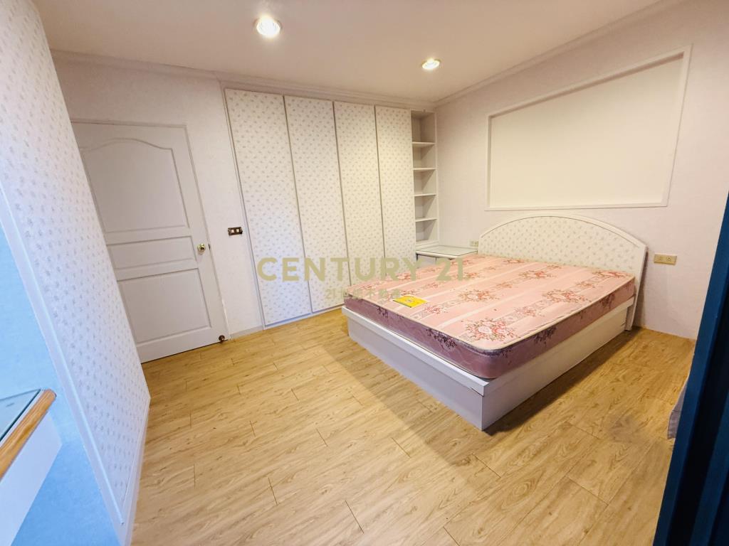 BA455新月旁美宅