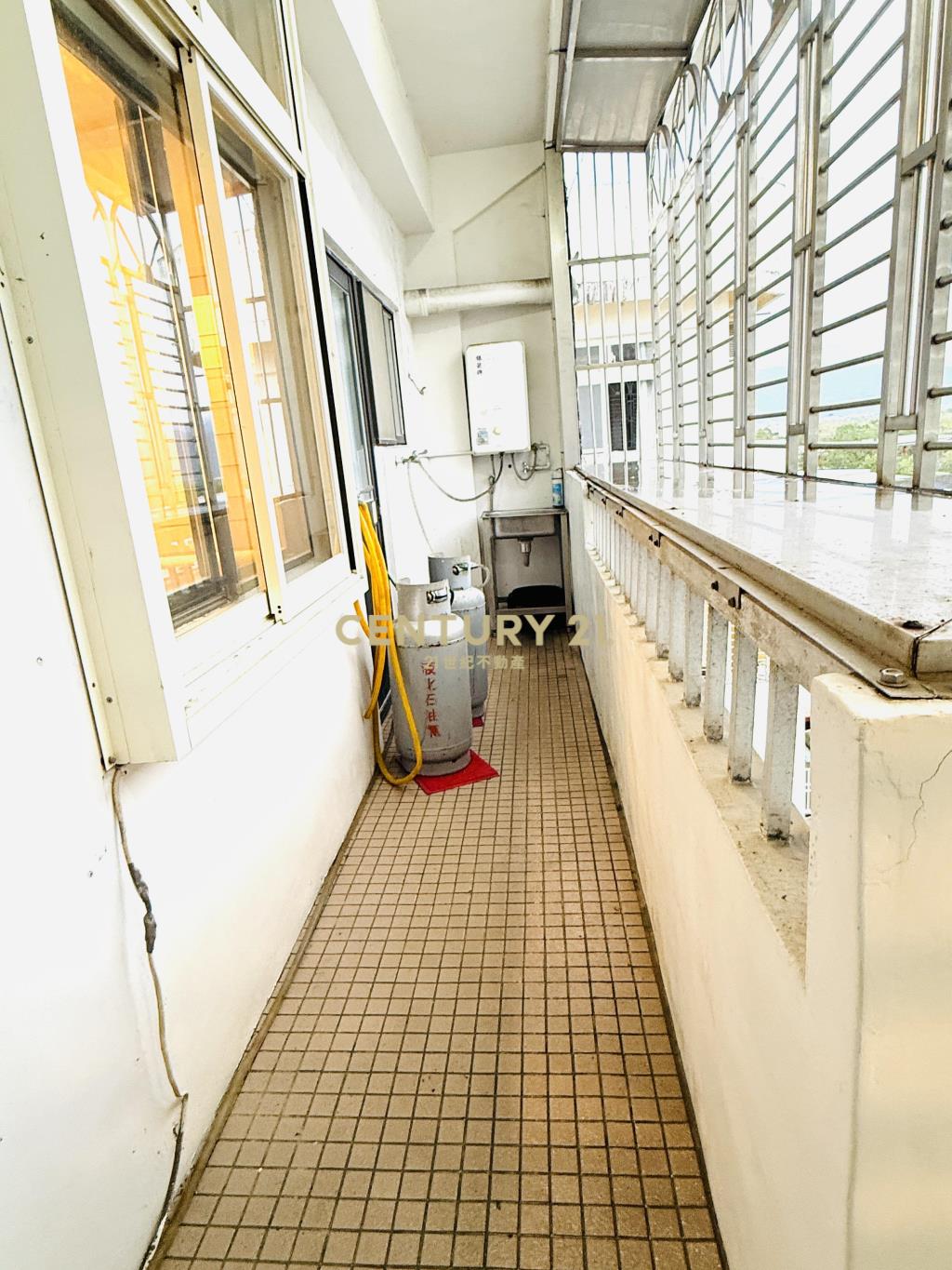 BA455新月旁美宅