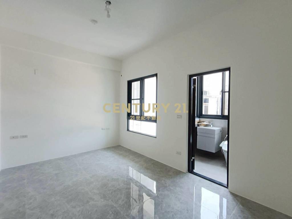 BH034宜蘭新月百貨全新電梯透天B