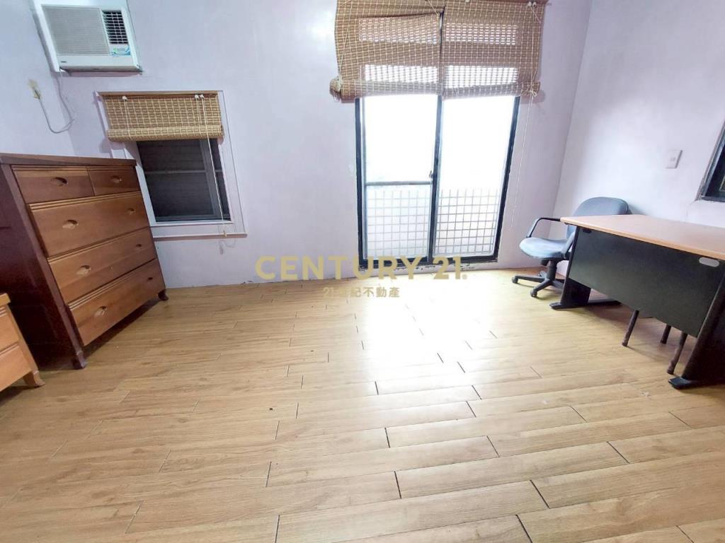 CB299員山國中邊間5房透天