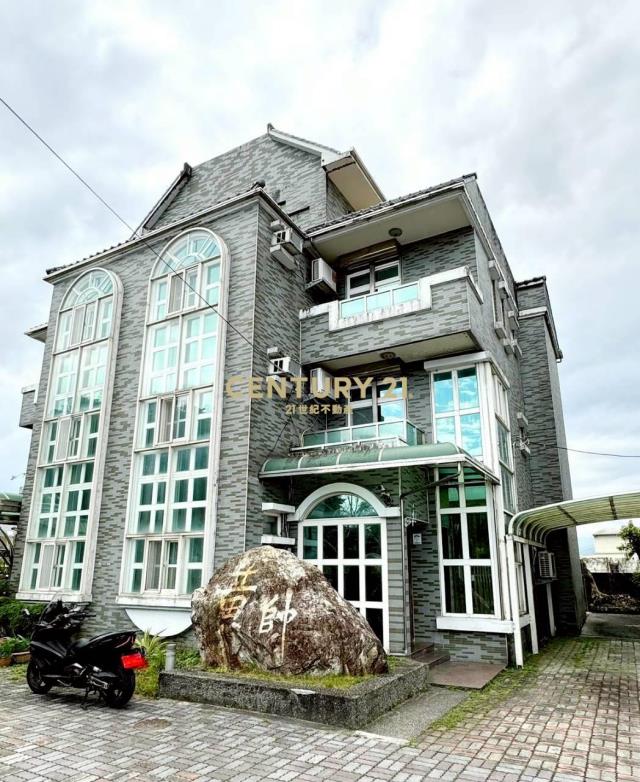 CB302宜市交流道獨棟花園別墅