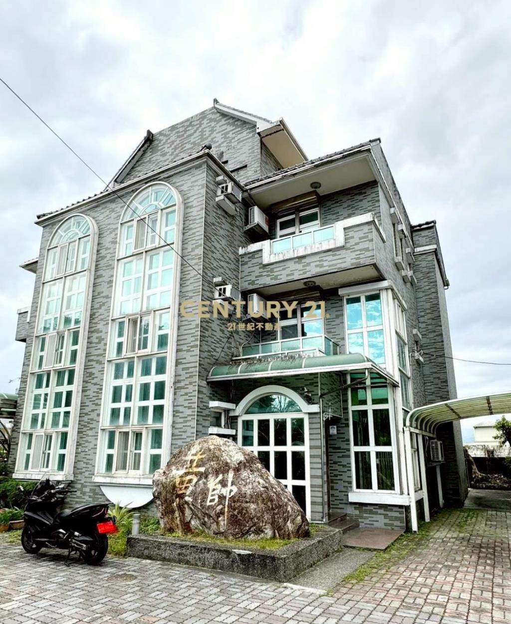 CB302宜市交流道獨棟花園別墅