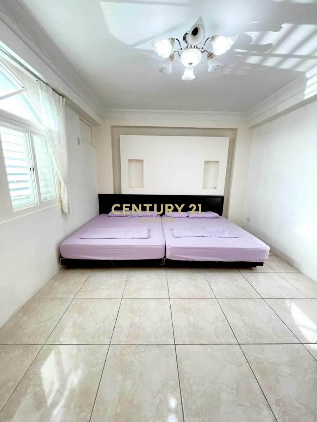 CB302宜市交流道獨棟花園別墅