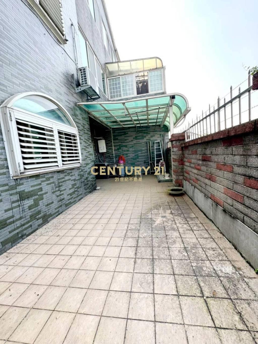 CB302宜市交流道獨棟花園別墅