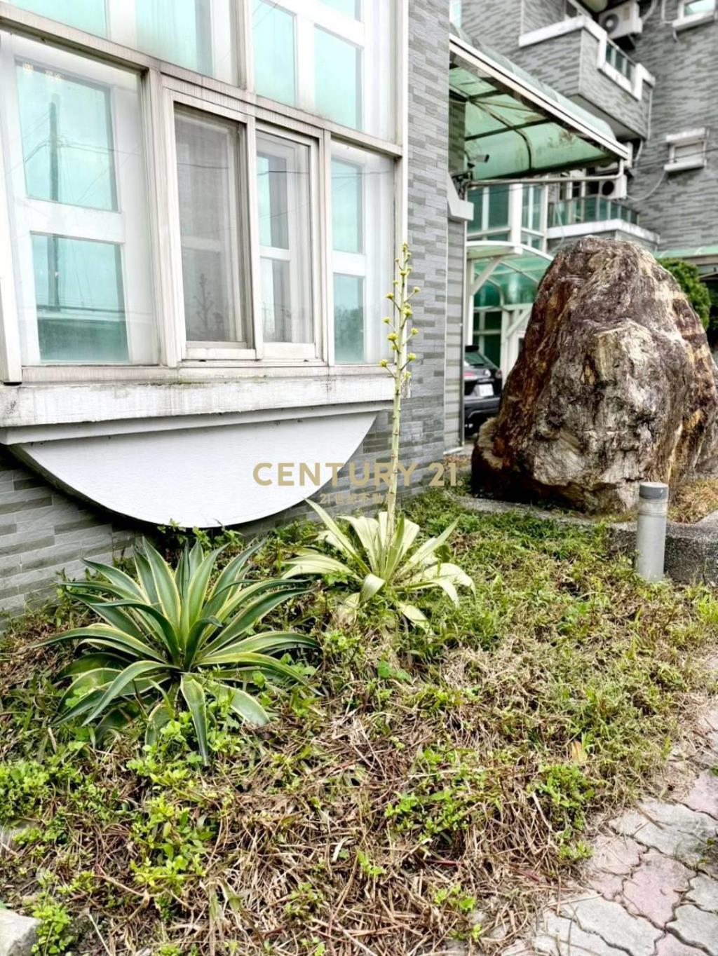 CB302宜市交流道獨棟花園別墅