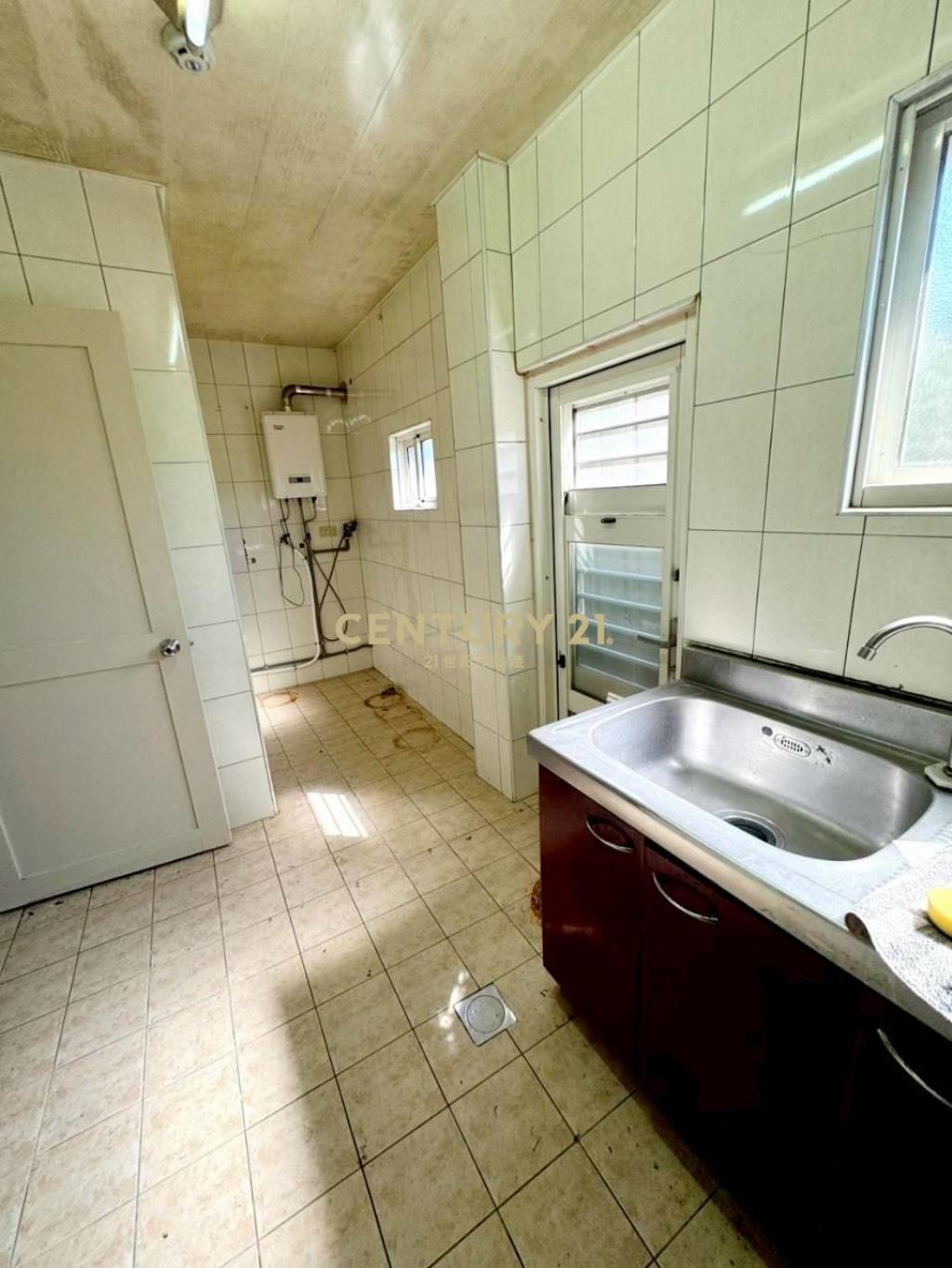 CB303宜市近新月、神農商圈透天